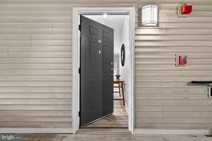 5170 William Colin Ct, Centreville, VA 20120 - Photo 2