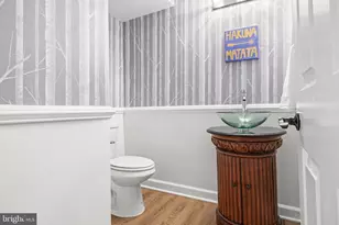 11928 Appling Valley Rd, Fairfax, VA 22030 - Photo 18