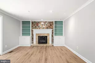11928 Appling Valley Rd, Fairfax, VA 22030 - Photo 10