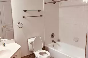 2204 Westcourt Ln, Herndon, VA 20170 - Photo 14