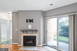 2204 Westcourt Ln, Herndon, VA 20170 - Photo 8