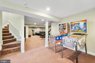 2910 Gray St, Oakton, VA 22124 - Photo 32