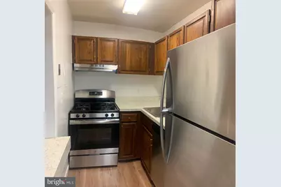 6001 Arlington Boulevard #903, Falls Church, VA 22044 - Photo 2