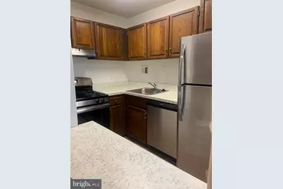 6001 Arlington Boulevard #903, Falls Church, VA 22044 - Photo 4