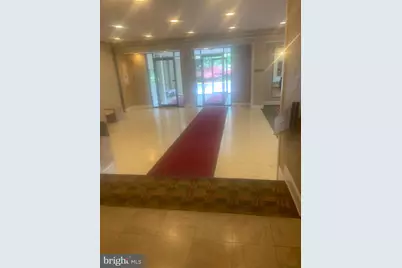 6001 Arlington Boulevard #903, Falls Church, VA 22044 - Photo 16
