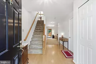 6013 Keble Dr, Alexandria, VA 22315 - Photo 4
