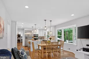 7303 Yates Ct, McLean, VA 22101 - Photo 10