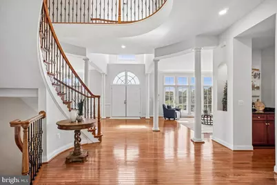 11040 Heathland Drive, Oakton, VA 22124 - Photo 4