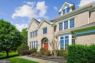 11040 Heathland Drive, Oakton, VA 22124 - Photo 2