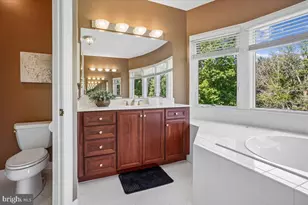 11040 Heathland Dr, Oakton, VA 22124 - Photo 26