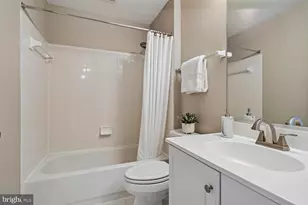 6316 Cider Barrel Cir, Centreville, VA 20121 - Photo 30
