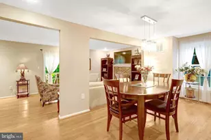 5731 Wood Mouse Ct, Burke, VA 22015 - Photo 10