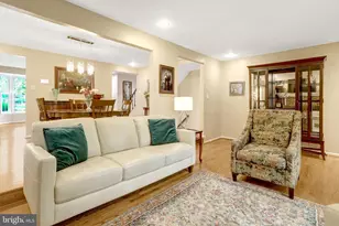 5731 Wood Mouse Ct, Burke, VA 22015 - Photo 12