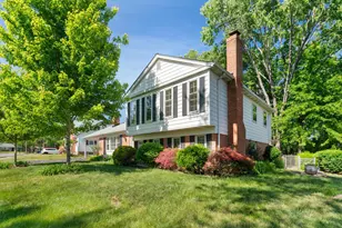 5716 Glamis Dr, Alexandria, VA 22315 - Photo 1