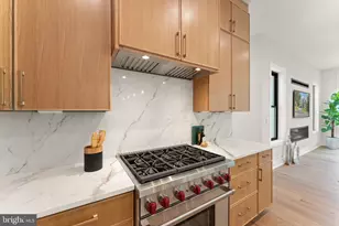 1915 Great Falls St, McLean, VA 22101 - Photo 18