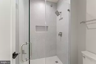 1915 Great Falls St, McLean, VA 22101 - Photo 68