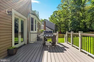 13117 Tingewood Ct, Herndon, VA 20171 - Photo 50