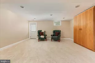 13117 Tingewood Ct, Herndon, VA 20171 - Photo 38