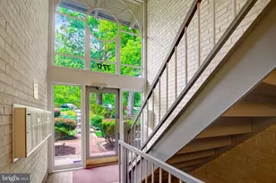 7717 Donnybrook Ct, Annandale, VA 22003 - Photo 28