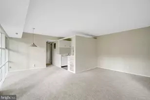 7717 Donnybrook Ct, Annandale, VA 22003 - Photo 14