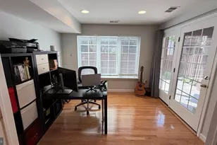 4224 Lower Park Dr, Fairfax, VA 22030 - Photo 26