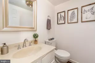 3560 S George Mason Dr, Alexandria, VA 22302 - Photo 26