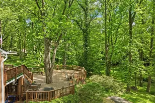 8545 Old Dominion Dr, McLean, VA 22102 - Photo 14