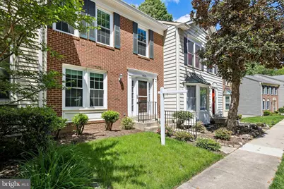 10628 Alison Drive, Burke, VA 22015 - Photo 2