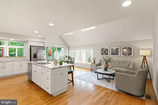 1424 Belcastle Ct, Reston, VA 20194 - Photo 6