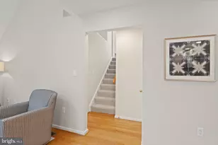 1424 Belcastle Ct, Reston, VA 20194 - Photo 26