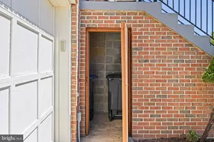 2658 Logan Wood Dr, Herndon, VA 20171 - Photo 36