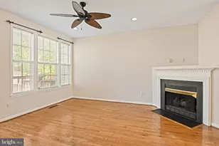 2658 Logan Wood Dr, Herndon, VA 20171 - Photo 10