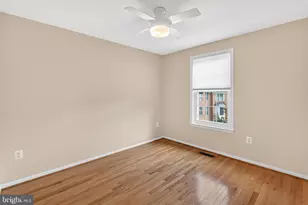 7412 Gillingham Row, Alexandria, VA 22315 - Photo 28