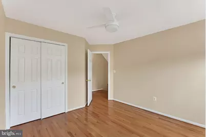 7412 Gillingham Row, Alexandria, VA 22315 - Photo 32