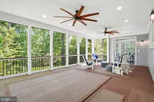 1133 Springvale Rd, Great Falls, VA 22066 - Photo 32