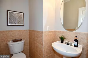 2444 Laura Mark Ln, Herndon, VA 20171 - Photo 22