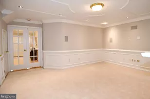 2444 Laura Mark Ln, Herndon, VA 20171 - Photo 6