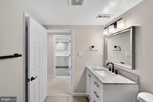 1109 Hillcrest Dr SW, Vienna, VA 22180 - Photo 32