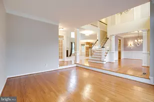 5105 Claybank Ln, Centreville, VA 20120 - Photo 8