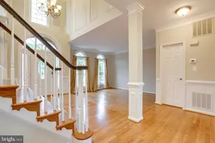 5105 Claybank Ln, Centreville, VA 20120 - Photo 6