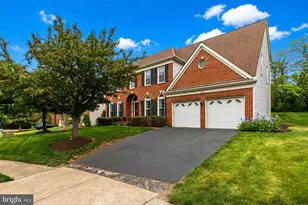 5105 Claybank Ln, Centreville, VA 20120 - Photo 2