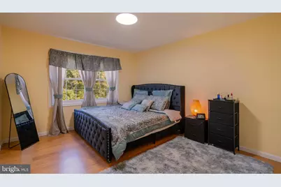 9907 Rosewood Hill Circle, Vienna, VA 22182 - Photo 32