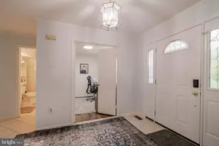 9907 Rosewood Hill Cir, Vienna, VA 22182 - Photo 52