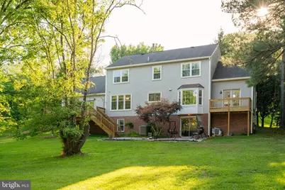 9907 Rosewood Hill Circle, Vienna, VA 22182 - Photo 2