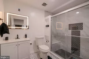 9907 Rosewood Hill Cir, Vienna, VA 22182 - Photo 56