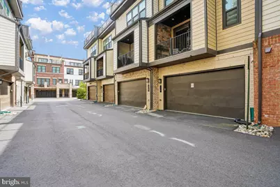 110 NW Market Square NW #24, Vienna, VA 22180 - Photo 40