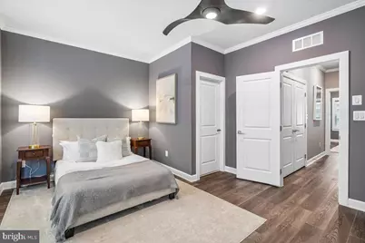110 NW Market Square NW #24, Vienna, VA 22180 - Photo 20