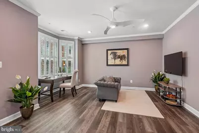 110 NW Market Square NW #24, Vienna, VA 22180 - Photo 6