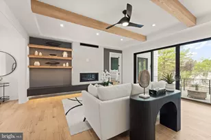 1324 Titania Ln, McLean, VA 22102 - Photo 20