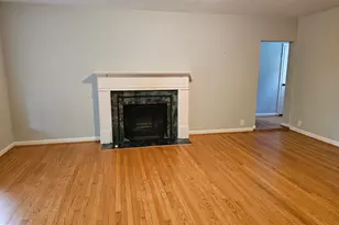 9126 Old Courthouse Rd, Vienna, VA 22182 - Photo 4